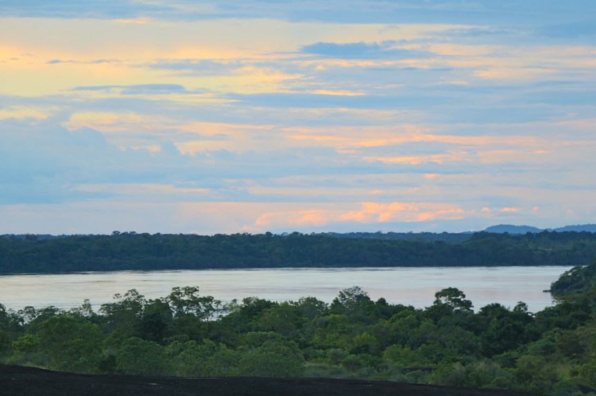 rio-orinoco-atardeceres-llaneros-tuparro