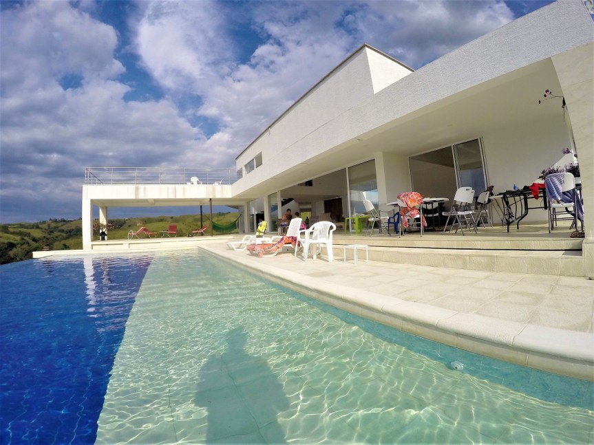 DCIM100GOPROGOPR0750.