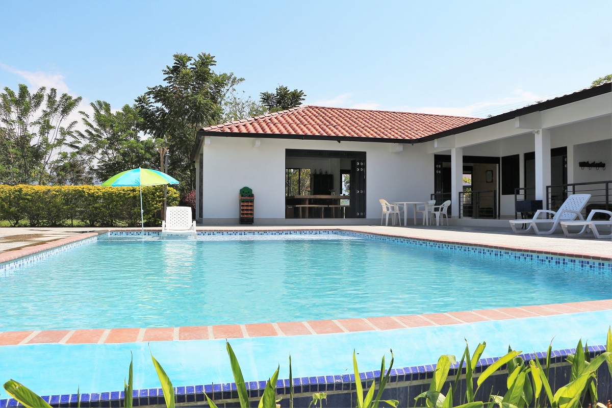 fincas-en-santagueda-altomira-2